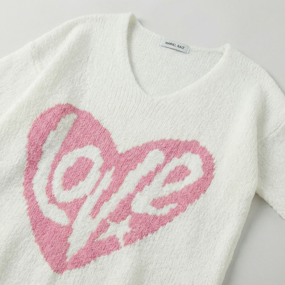 BELINDA™ | Plus-Size Heart-Shape V-Neck Top