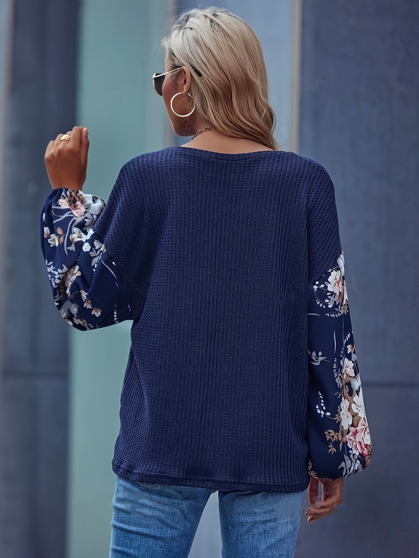 MARY - FLOWER SWEATER