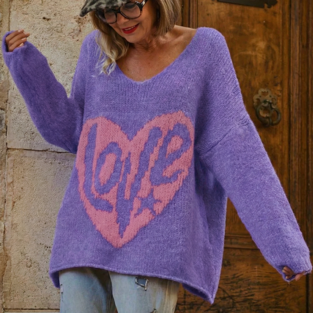 BELINDA™ | Plus-Size Heart-Shape V-Neck Top