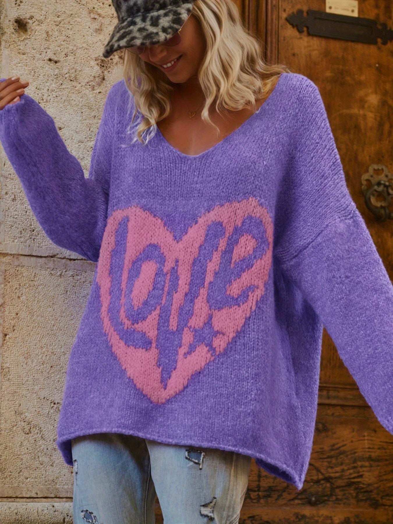 BELINDA™ | Plus-Size Heart-Shape V-Neck Top