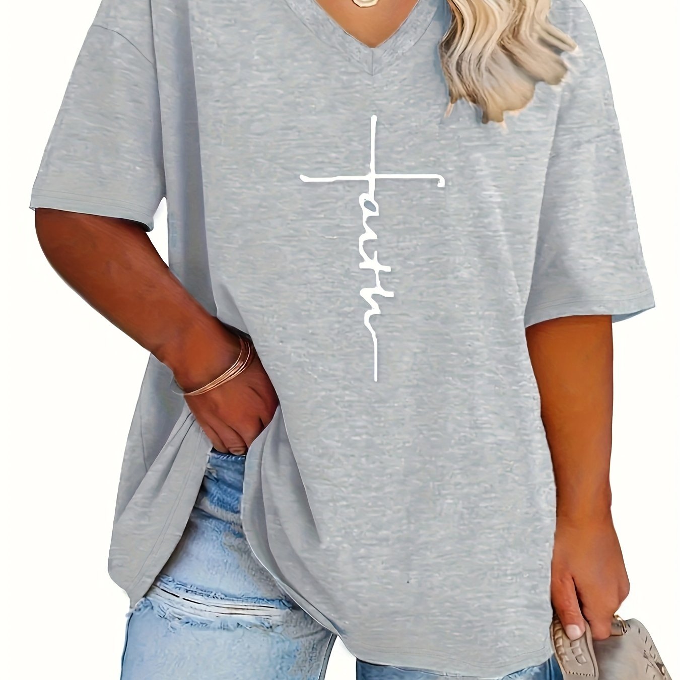 SERENA™ | Plus‑Size Casual V‑Neck Faith Tee