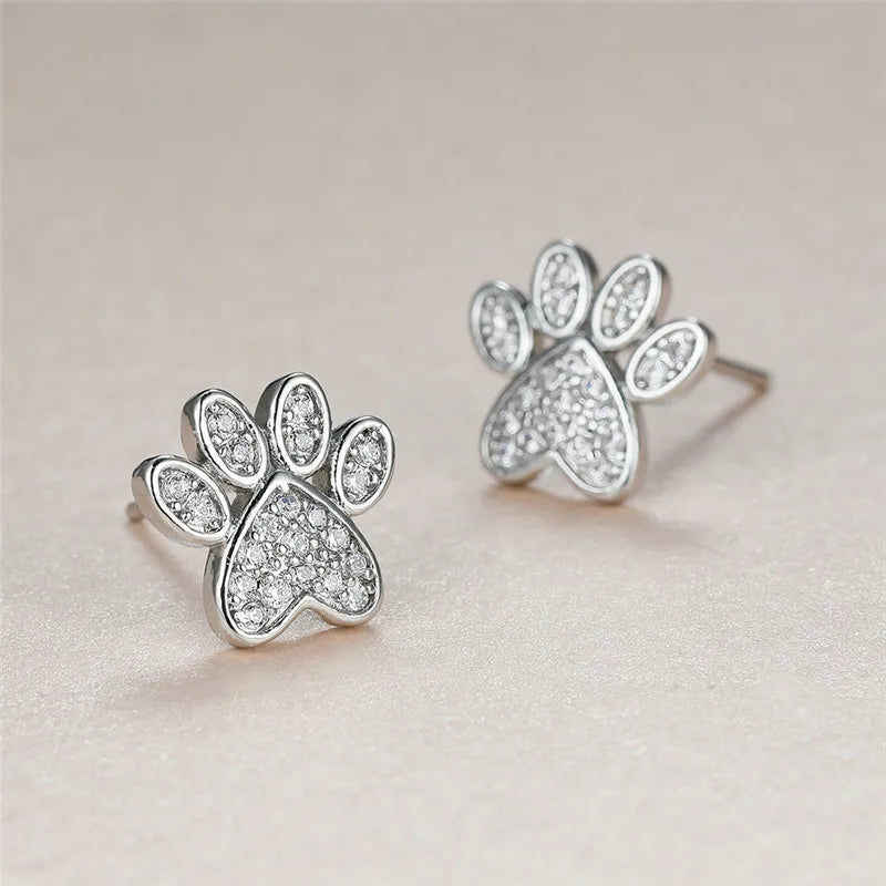 White Zirconia Paw Studs – Heart-Shaped Design